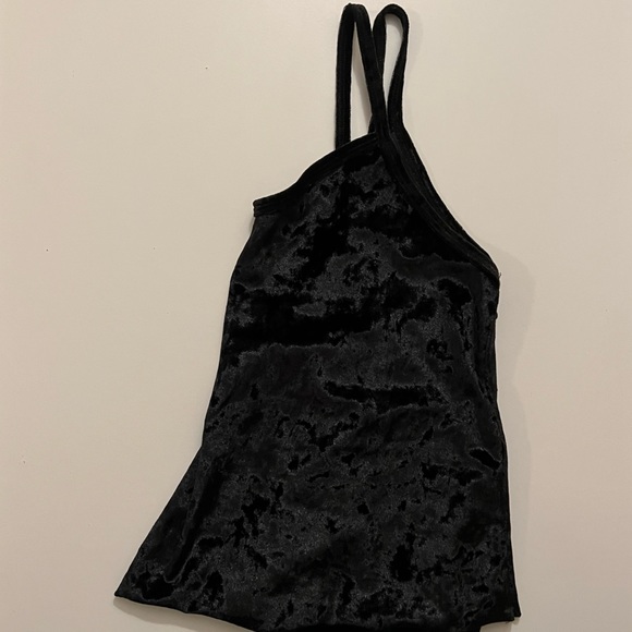 Black Velvet Tank Top - Picture 3 of 3